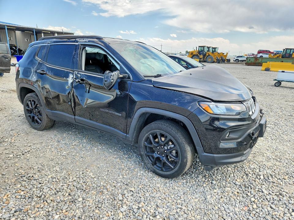 58583686 :رقم المزاد ، 3C4NJDFB0NT130258 vin ، 2022 Jeep Compass مزاد بيع