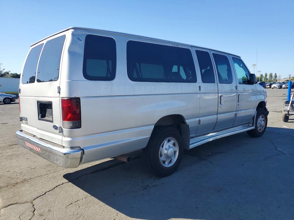 57556386 :رقم المزاد ، 1FBSS31L66DA35340 vin ، 2006 Ford Econoline مزاد بيع