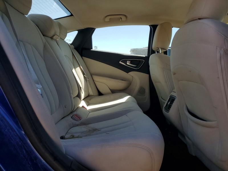 55137096 :رقم المزاد ، 1C3CCCABXFN624359 vin ، 2015 Chrysler 200 مزاد بيع