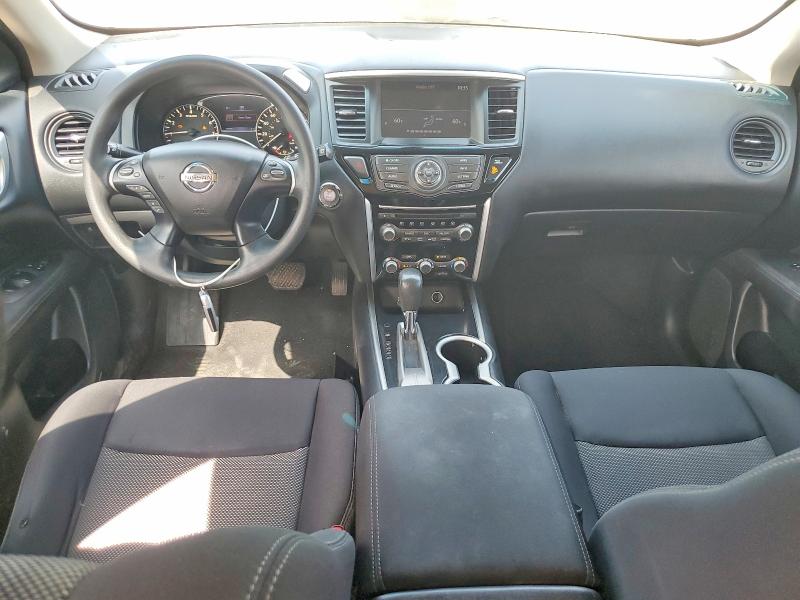 55661736 :رقم المزاد ، 5N1DR2MN6HC693123 vin ، 2017 Nissan Pathfinder مزاد بيع