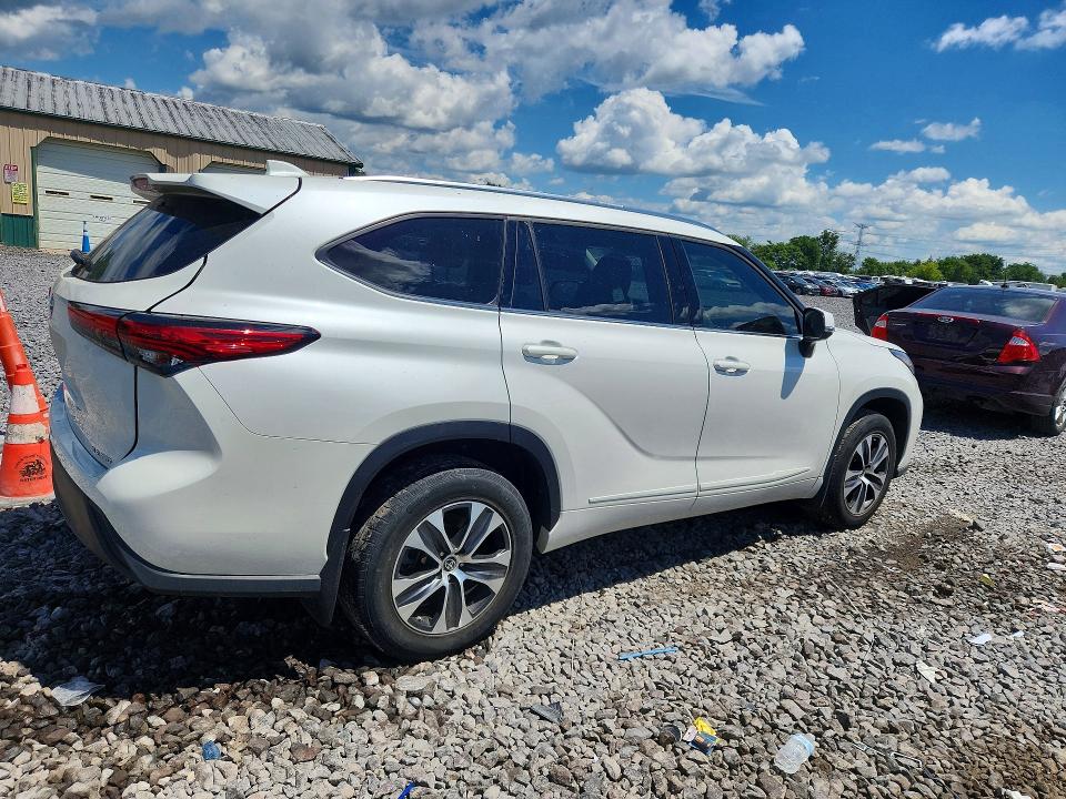 Aukcja sprzedaży 2021 Toyota Highlander, vin: 5TDGZRBH6MS541925, numer aukcji: 57440576