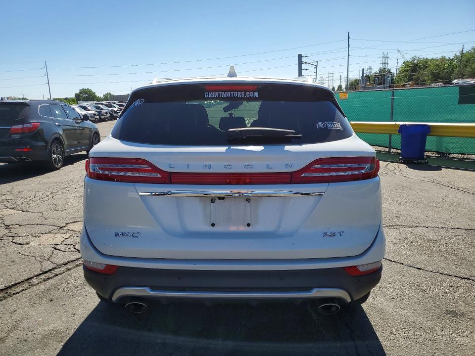 Auction sale of the 2019 Lincoln Mkc, vin: 5LMTJ3DH7KUL37670, lot number: 57917256