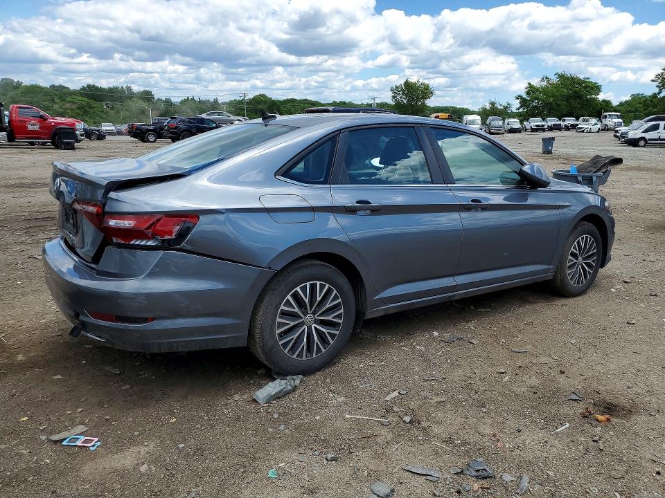 56111636 :رقم المزاد ، 3VWC57BU9MM079174 vin ، 2021 Volkswagen Jetta مزاد بيع