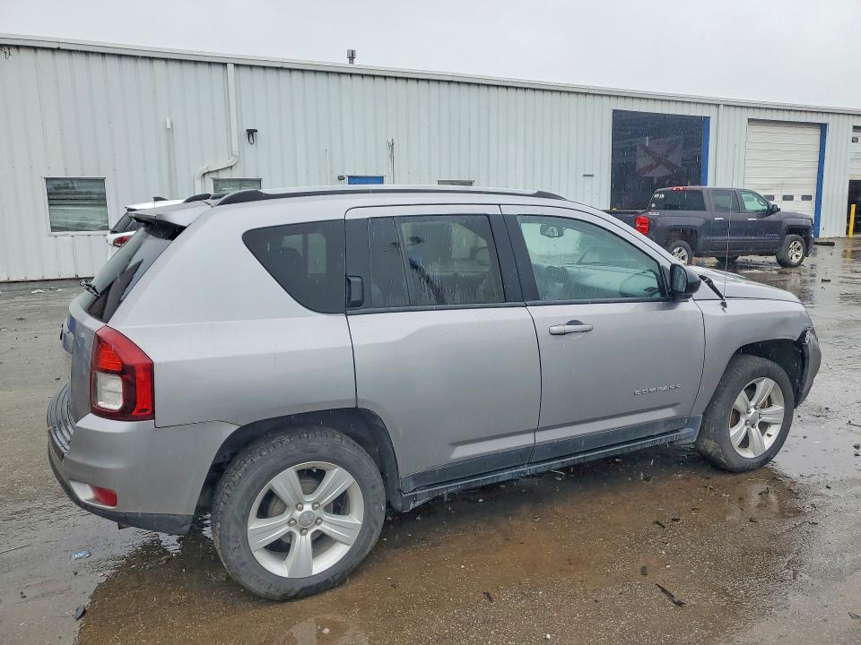 57240926 :رقم المزاد ، 1C4NJCBA3GD628454 vin ، 2016 Jeep Compass مزاد بيع