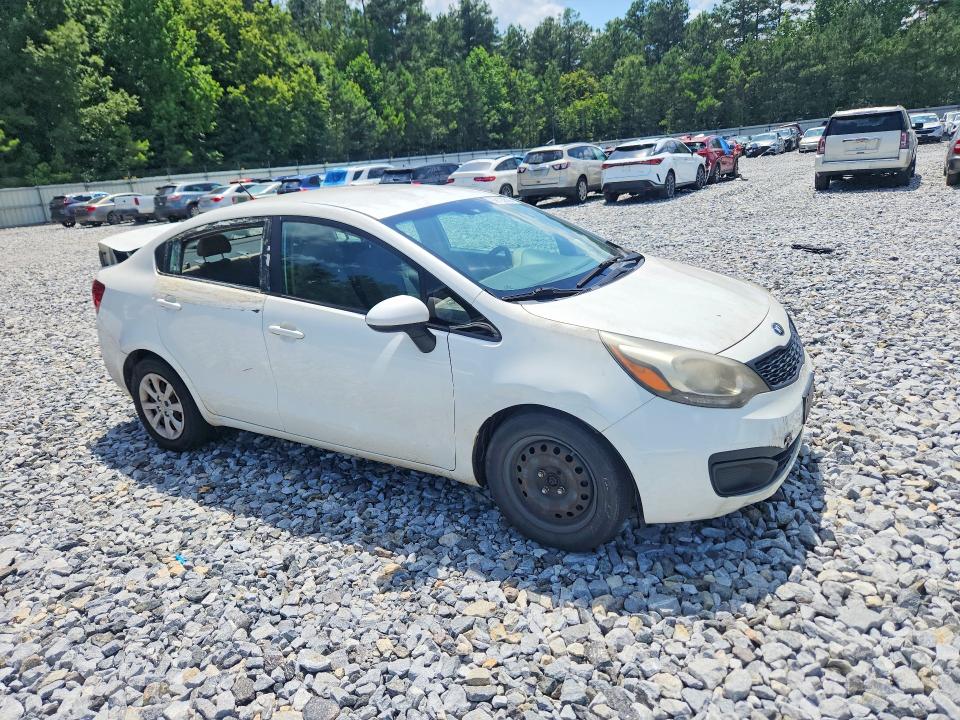 59123816 :رقم المزاد ، KNADM4A35F6441972 vin ، 2015 Kia Rio مزاد بيع