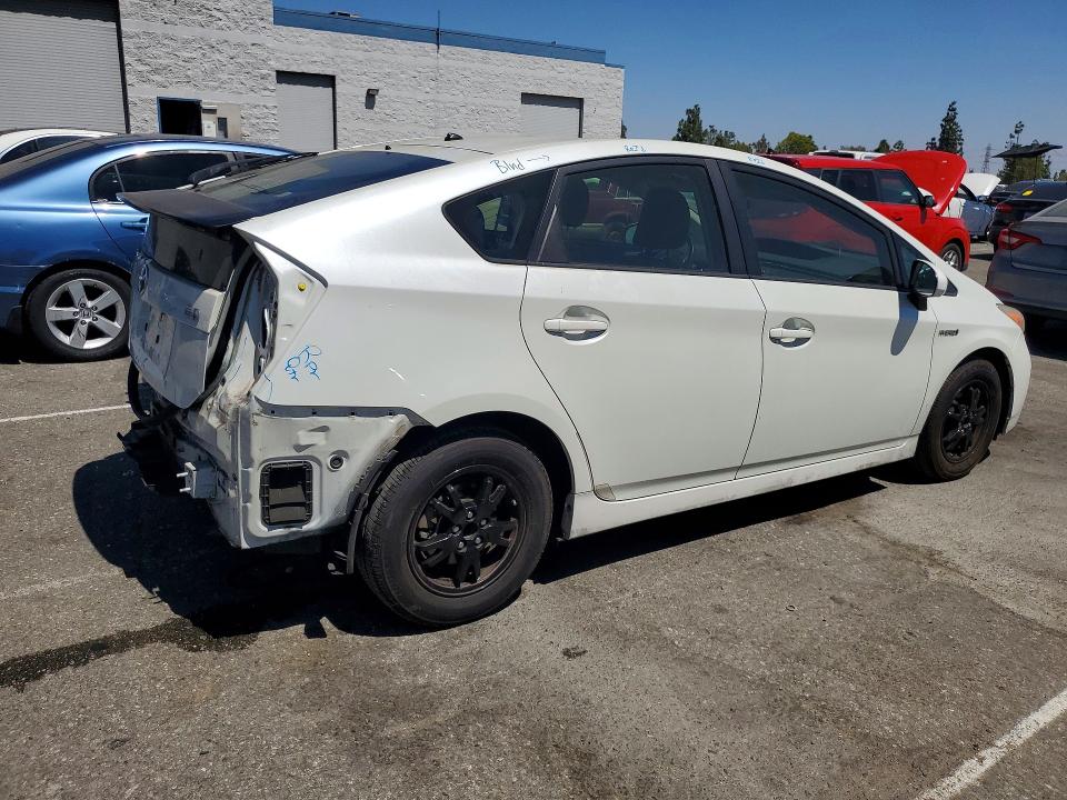 2015 Toyota Prius მანქანა იყიდება აუქციონზე, vin: JTDKN3DUXF0480744, აუქციონის ნომერი: 58814046