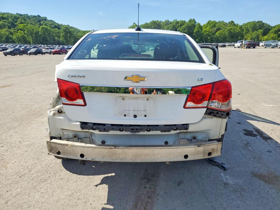 56076656 :رقم المزاد ، 1G1PE5SB0F7262850 vin ، 2015 Chevrolet Cruze مزاد بيع