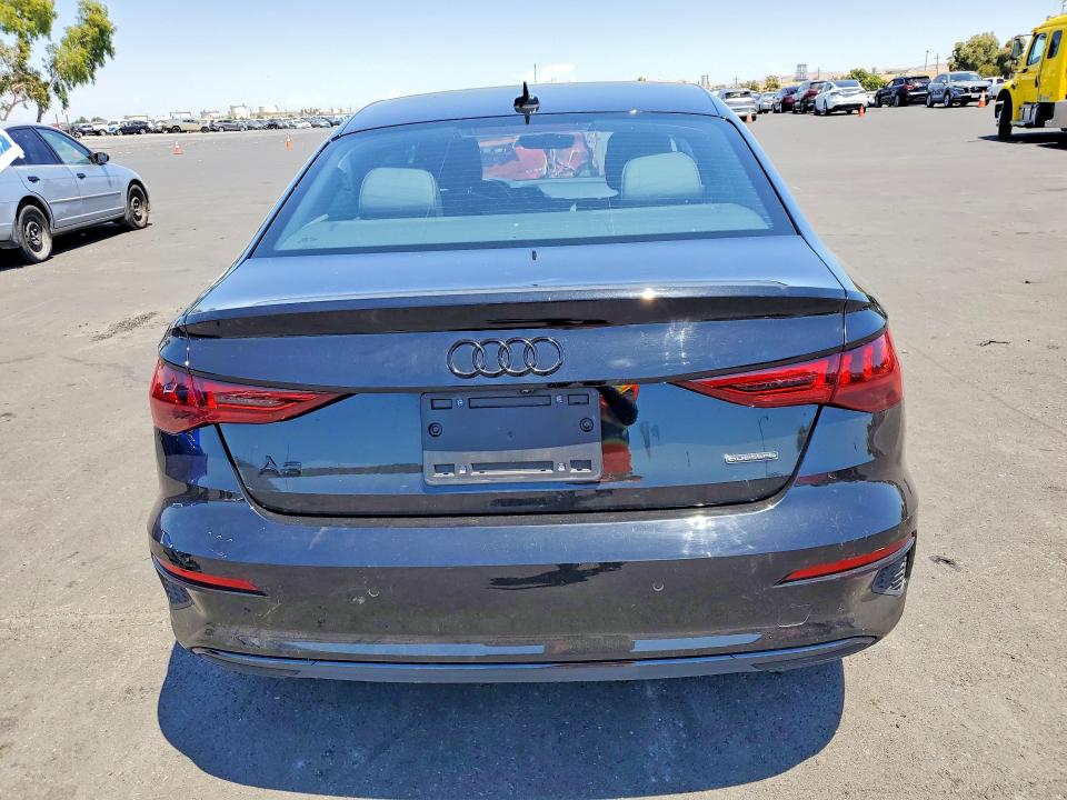 2024 Audi A3 მანქანა იყიდება აუქციონზე, vin: WAUGUDGY6RA137633, აუქციონის ნომერი: 57268156