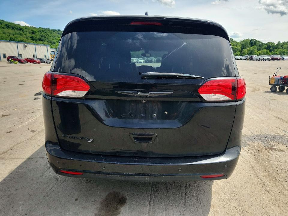 2018 Chrysler Pacifica მანქანა იყიდება აუქციონზე, vin: 2C4RC1EG6JR312227, აუქციონის ნომერი: 57359346