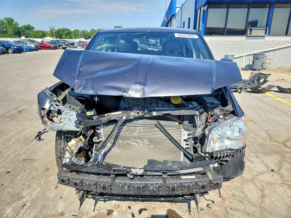 56397606 :رقم المزاد ، 2C4RDGCG3JR177565 vin ، 2018 Dodge Grand Caravan مزاد بيع