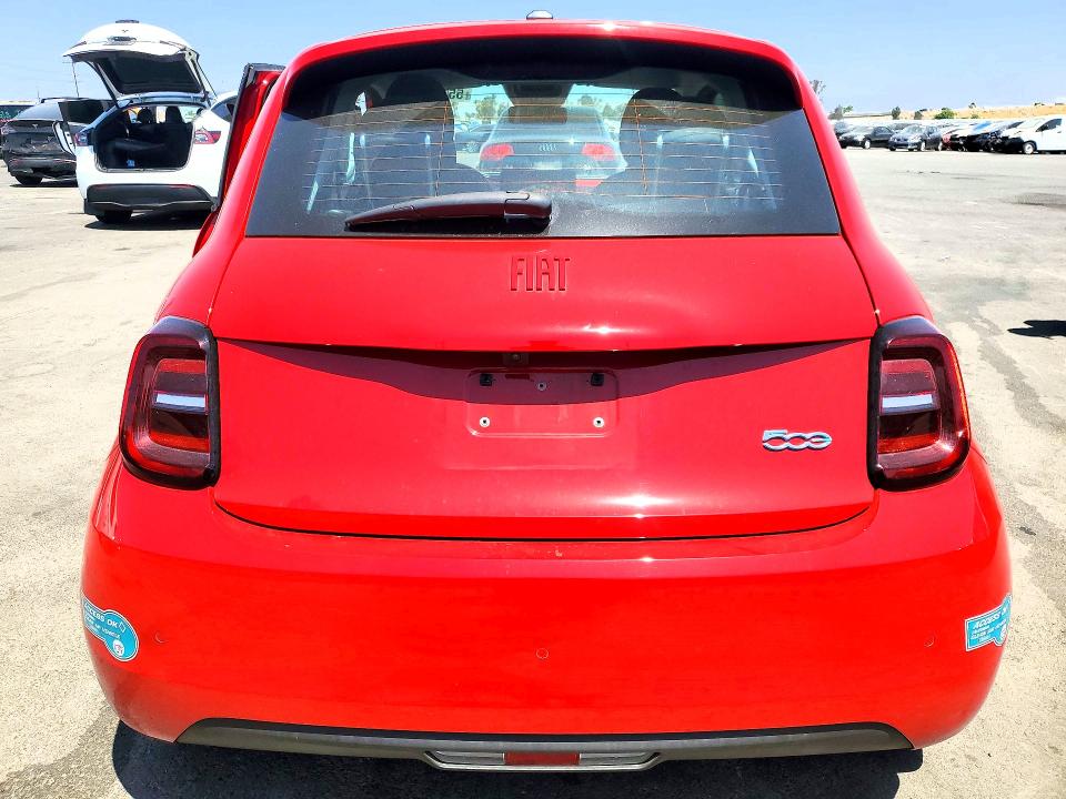 Продажа на аукционе авто 2024 Fiat 500, vin: ZFAFFAA44RX204442, номер лота: 55765166