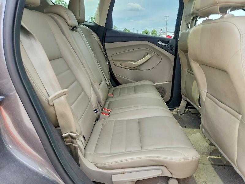 2013 Ford Escape მანქანა იყიდება აუქციონზე, vin: 1FMCU0H91DUB39018, აუქციონის ნომერი: 58740656