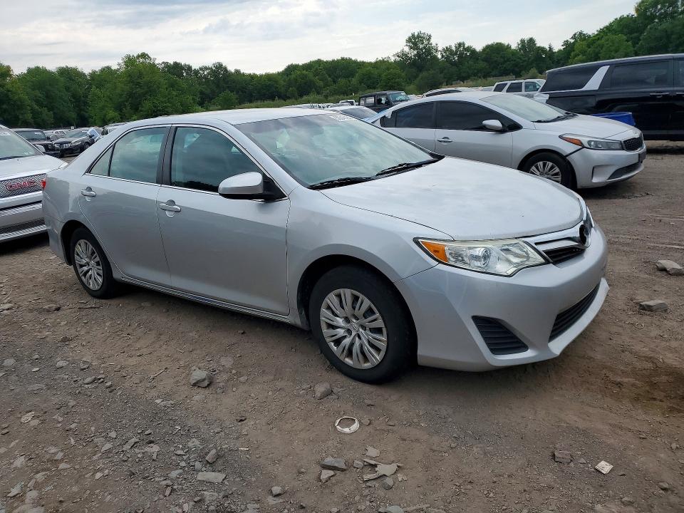 2014 Toyota Camry მანქანა იყიდება აუქციონზე, vin: 4T4BF1FK3ER404885, აუქციონის ნომერი: 58348486
