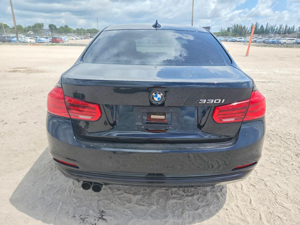 56845186 :رقم المزاد ، WBA8B9G57HNU09529 vin ، 2017 Bmw 330 مزاد بيع