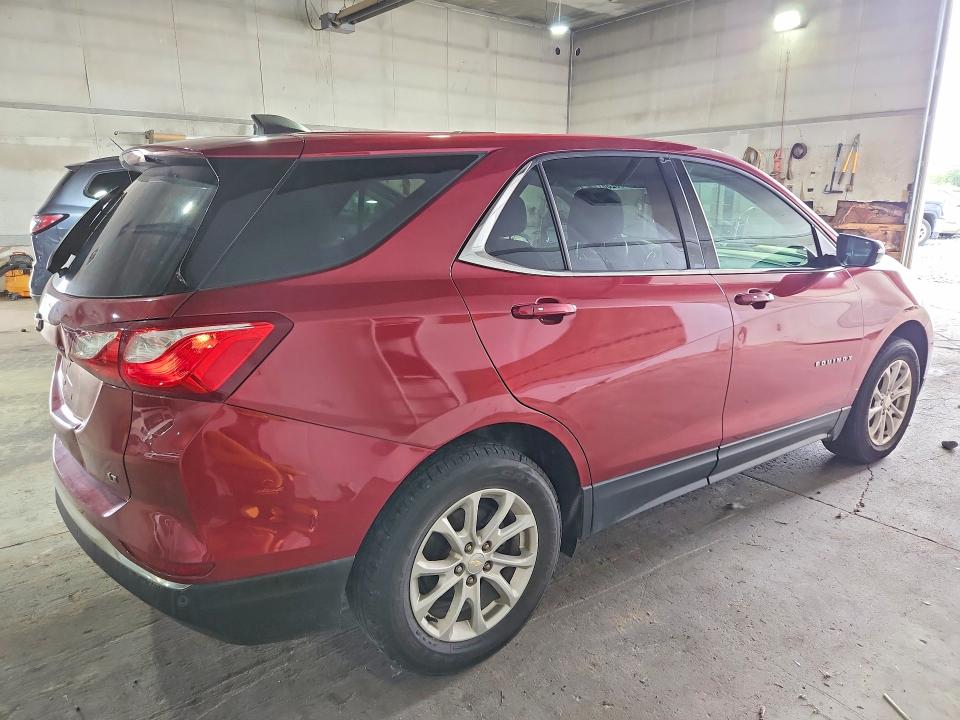 Продажа на аукционе авто 2018 Chevrolet Equinox, vin: 2GNAXJEV7J6110487, номер лота: 57708286