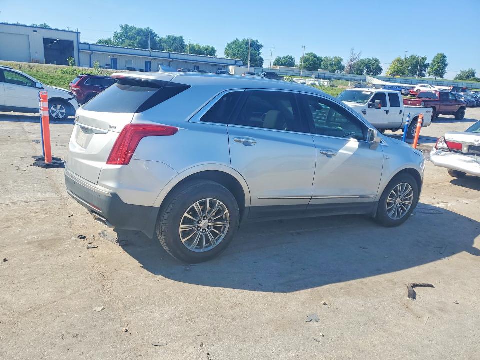 2018 Cadillac Xt5 მანქანა იყიდება აუქციონზე, vin: 1GYKNCRS7JZ117694, აუქციონის ნომერი: 55573636
