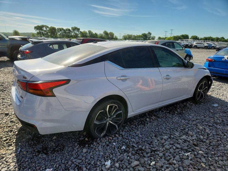 2024 Nissan Altima მანქანა იყიდება აუქციონზე, vin: 1N4BL4CW5RN374732, აუქციონის ნომერი: 55620296