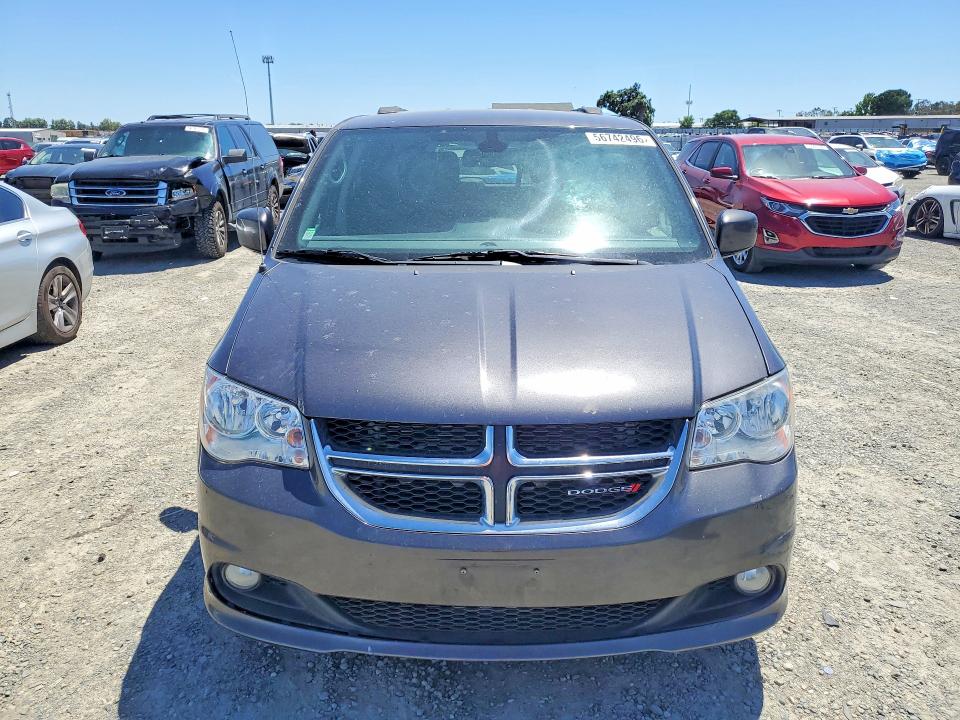 2019 Dodge Grand Caravan მანქანა იყიდება აუქციონზე, vin: 2C4RDGCGXKR621977, აუქციონის ნომერი: 56742496