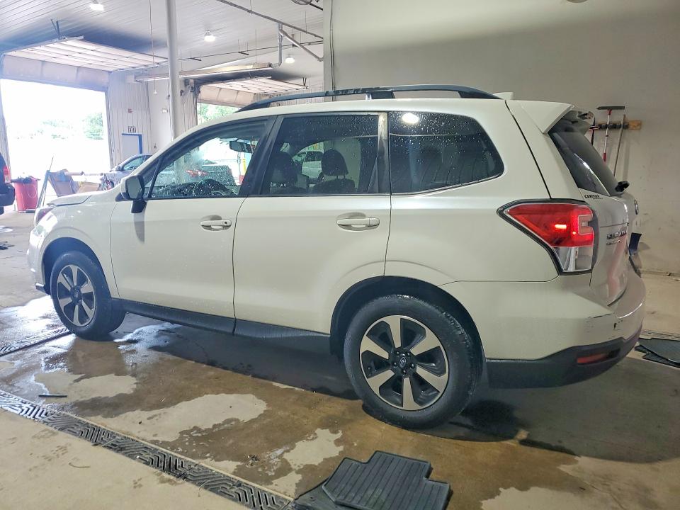 Продажа на аукционе авто 2017 Subaru Forester, vin: JF2SJAEC3HH535689, номер лота: 58898096