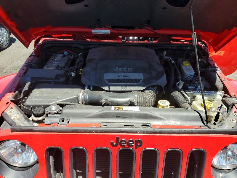 Продажа на аукционе авто 2015 Jeep Wrangler Unlimited, vin: 1C4BJWEG2FL600458, номер лота: 58773946