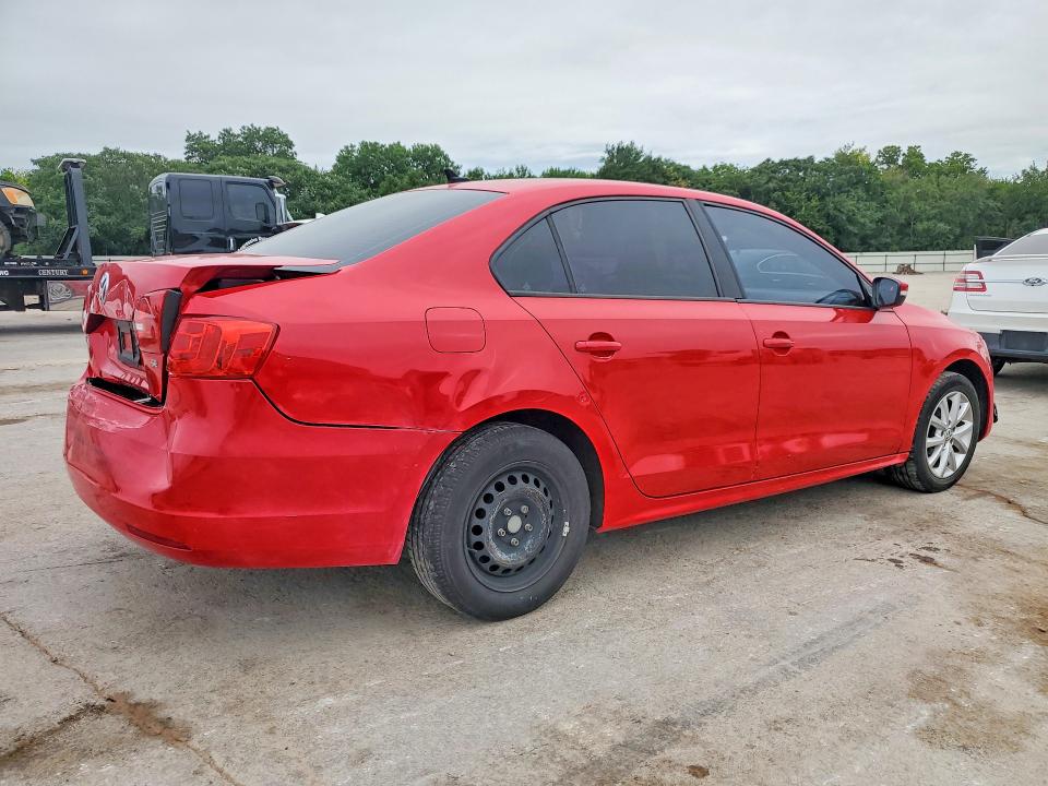 2014 Volkswagen Jetta მანქანა იყიდება აუქციონზე, vin: 3VWD07AJ2EM303347, აუქციონის ნომერი: 56687586