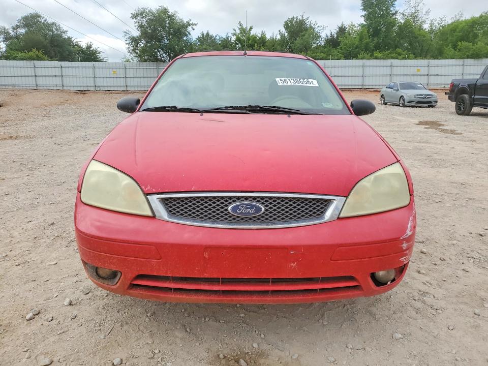 56138656 :رقم المزاد ، 1FAFP34N45W271375 vin ، 2005 Ford Focus مزاد بيع