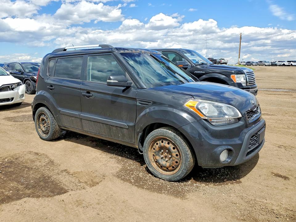2013 Kia Soul მანქანა იყიდება აუქციონზე, vin: KNDJT2A66D7749697, აუქციონის ნომერი: 55782316