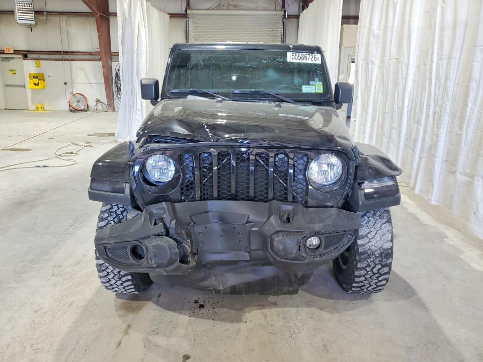 Продажа на аукционе авто 2022 Jeep Gladiator, vin: 1C6HJTAG6NL112702, номер лота: 55586726