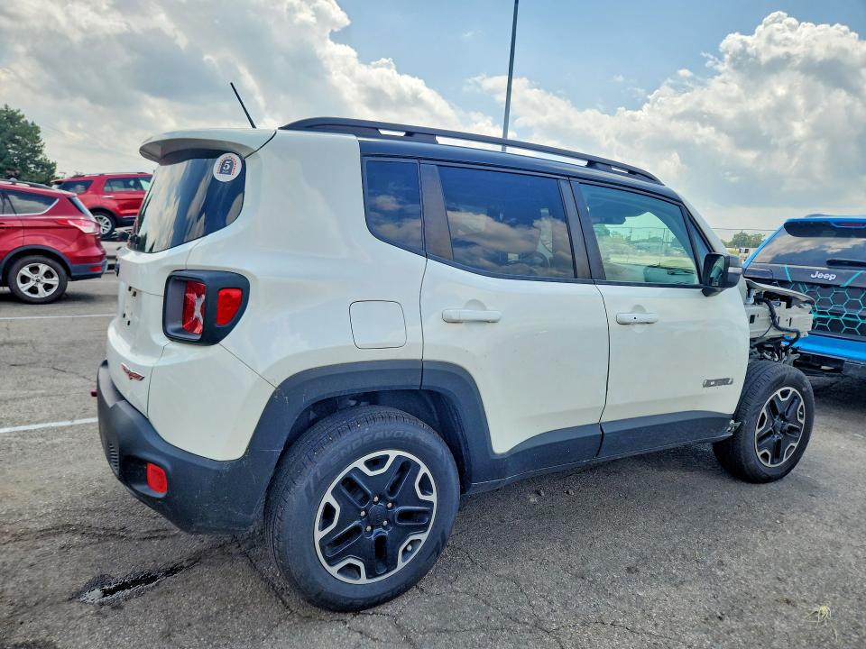 Aukcja sprzedaży 2017 Jeep Renegade, vin: ZACCJBCB6HPF32183, numer aukcji: 56868256