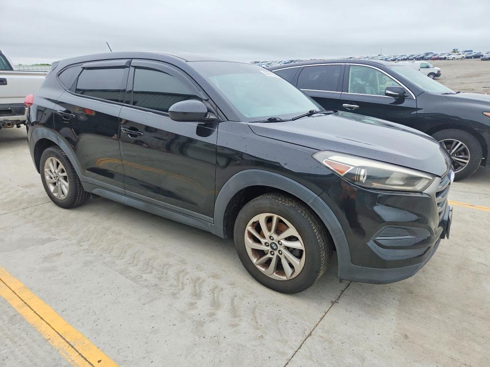 58651326 :رقم المزاد ، KM8J23A41GU043889 vin ، 2016 Hyundai Tucson مزاد بيع