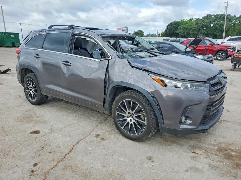 Aukcja sprzedaży 2018 Toyota Highlander, vin: 5TDKZRFH8JS545507, numer aukcji: 56696496