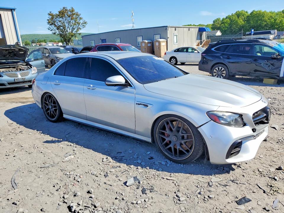 Продажа на аукционе авто 2018 Mercedes-benz E, vin: WDDZF8KB2JA431086, номер лота: 55420756