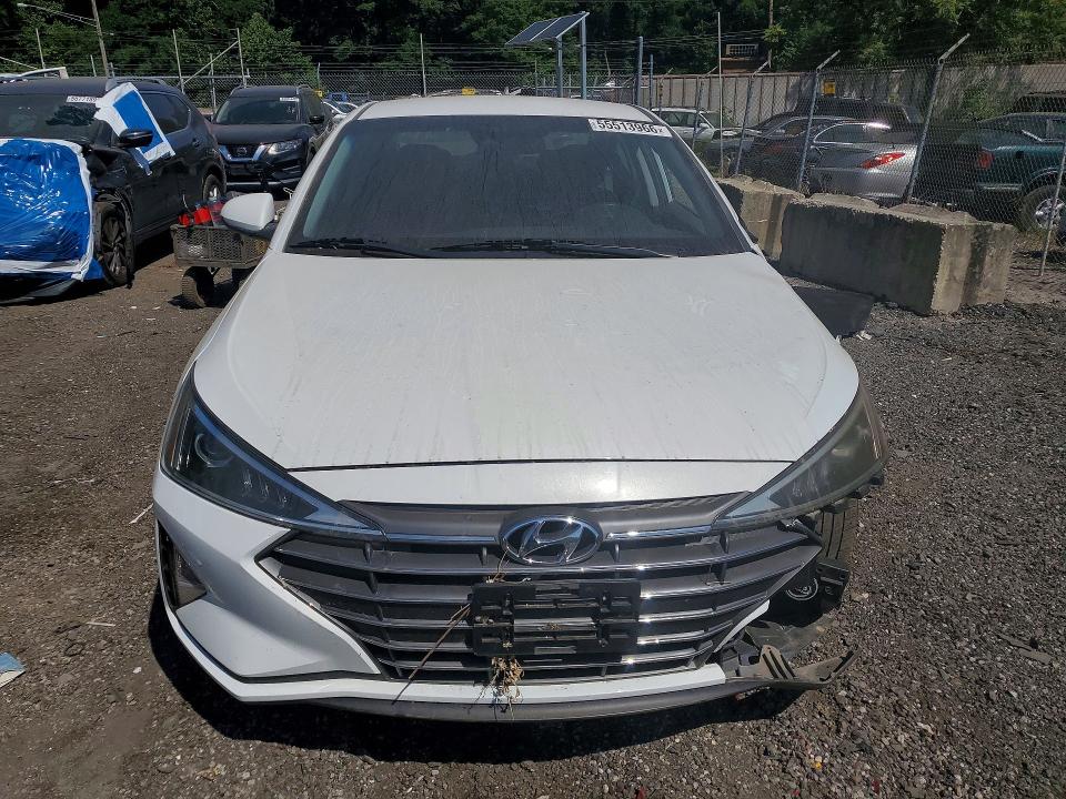 55513966 :رقم المزاد ، 5NPD84LF4LH631455 vin ، 2020 Hyundai Elantra مزاد بيع