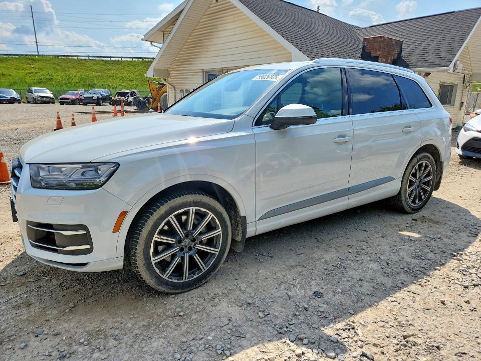 59026426 :رقم المزاد ، WA1LAAF77HD014139 vin ، 2017 Audi Q7 مزاد بيع