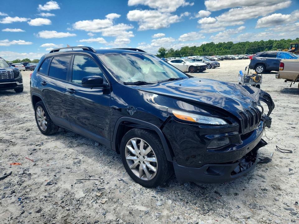 58049896 :رقم المزاد ، 1C4PJLCB0GW237928 vin ، 2016 Jeep Cherokee مزاد بيع