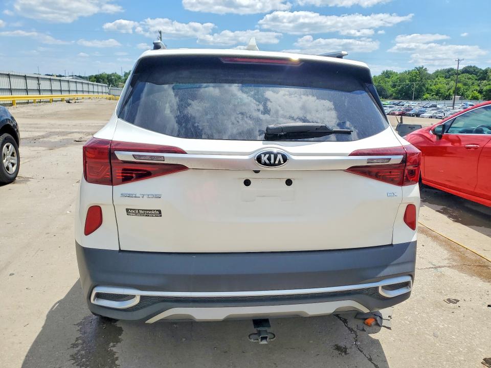 2021 Kia Seltos მანქანა იყიდება აუქციონზე, vin: KNDERCAAXM7139215, აუქციონის ნომერი: 55767026