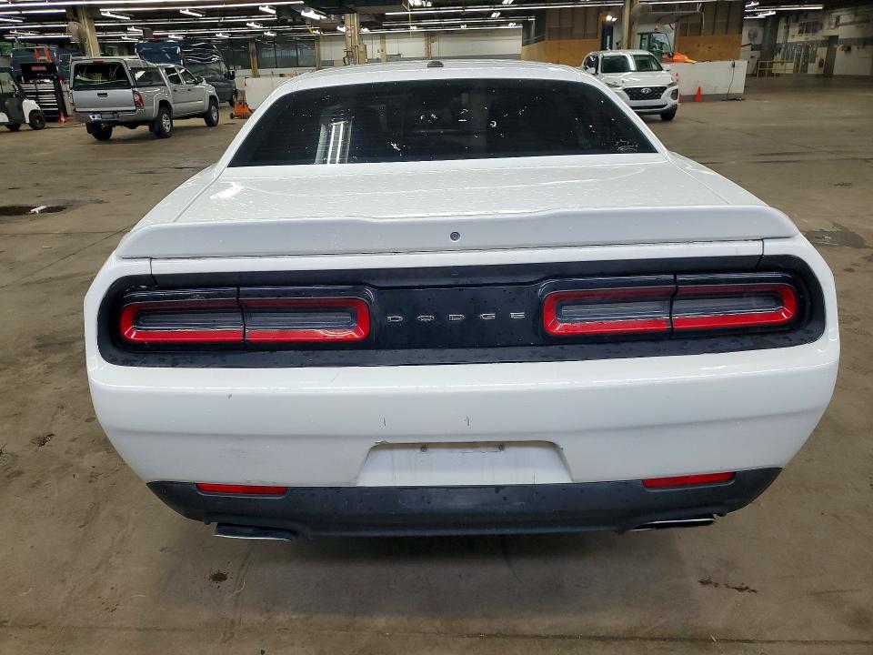 2018 Dodge Challenger მანქანა იყიდება აუქციონზე, vin: 2C3CDZBT3JH212891, აუქციონის ნომერი: 57369936
