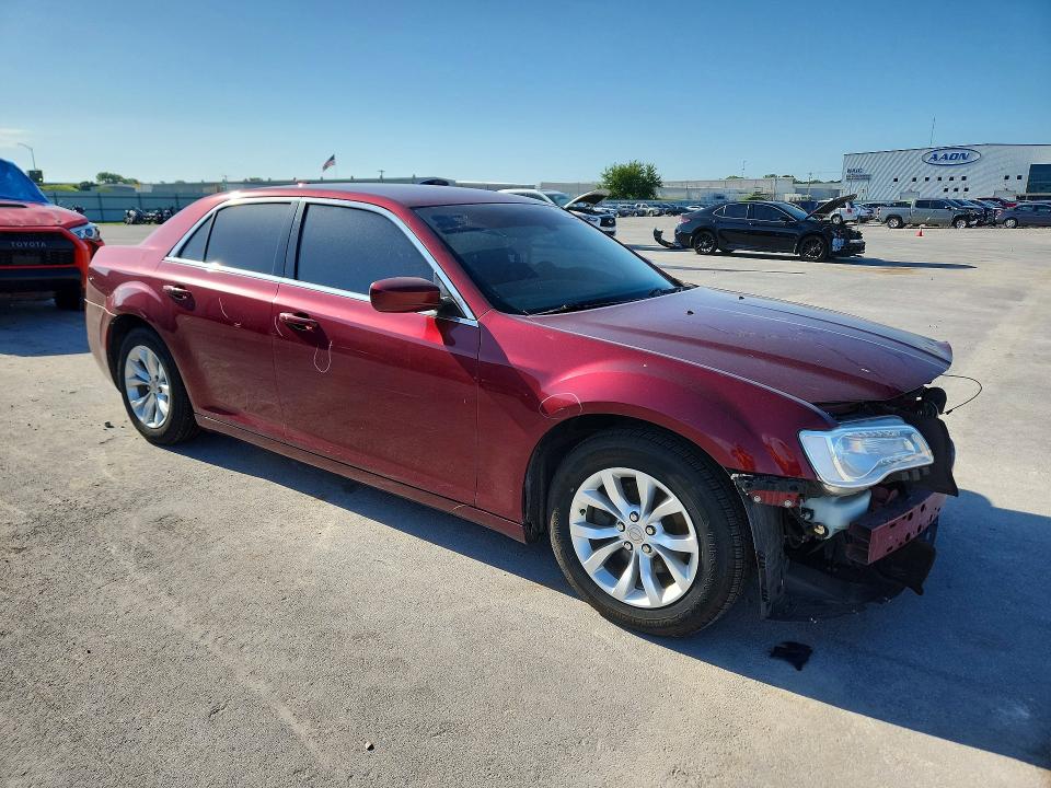 Продаж на аукціоні авто 2016 Chrysler 300, vin: 2C3CCAAG8GH268486, номер лоту: 55688016