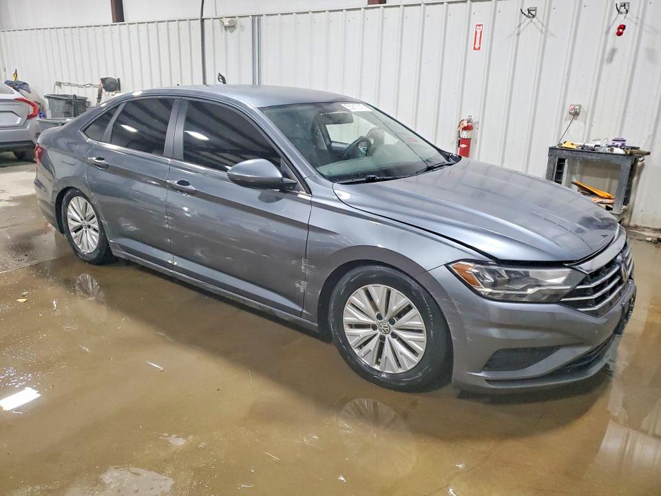 Продажа на аукционе авто 2019 Volkswagen Jetta, vin: 3VWCB7BU5KM247947, номер лота: 55913316