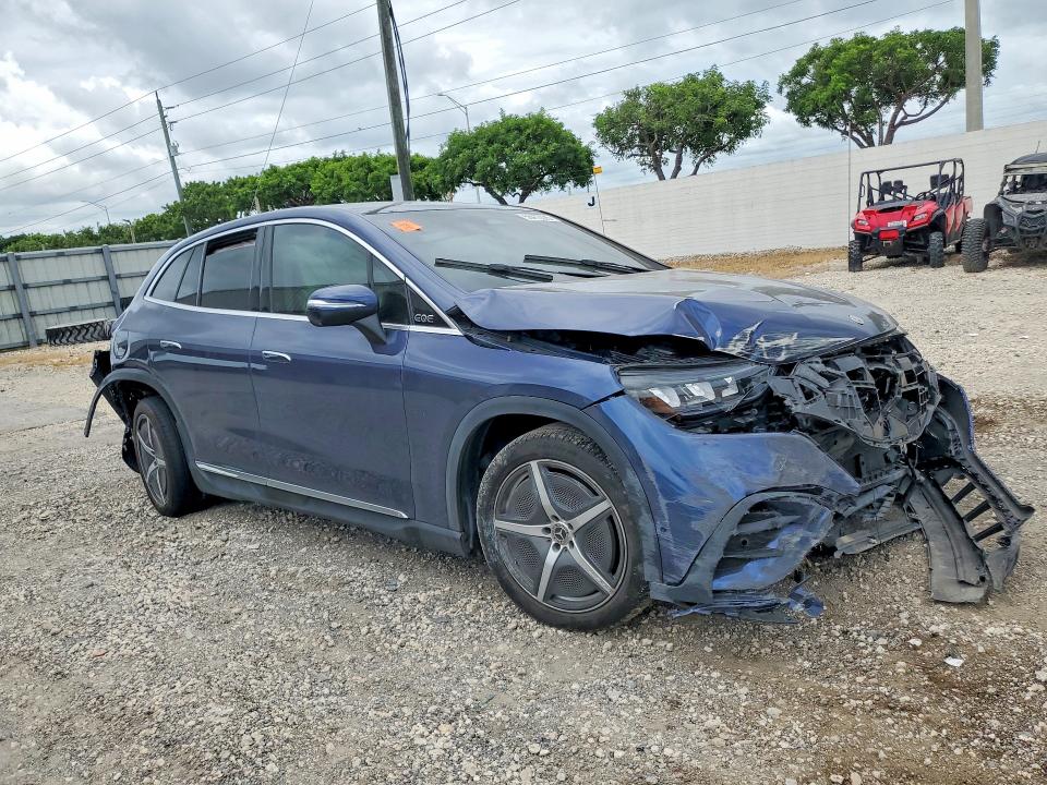 56412226 :رقم المزاد ، 4JGGM2BB2RA042718 vin ، 2024 Mercedes-benz Eqe Suv مزاد بيع