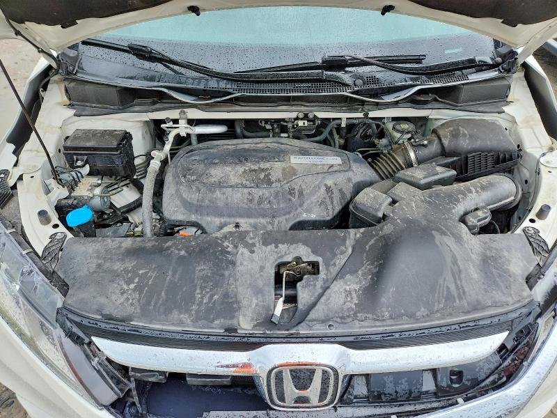 58588896 :رقم المزاد ، 5FNRL6H78KB040382 vin ، 2019 Honda Odyssey مزاد بيع