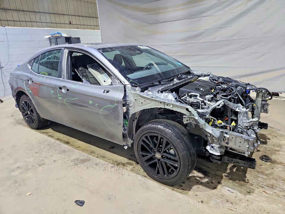 57465866 :رقم المزاد ، 4T1DBADK3SU535036 vin ، 2025 Toyota Camry مزاد بيع