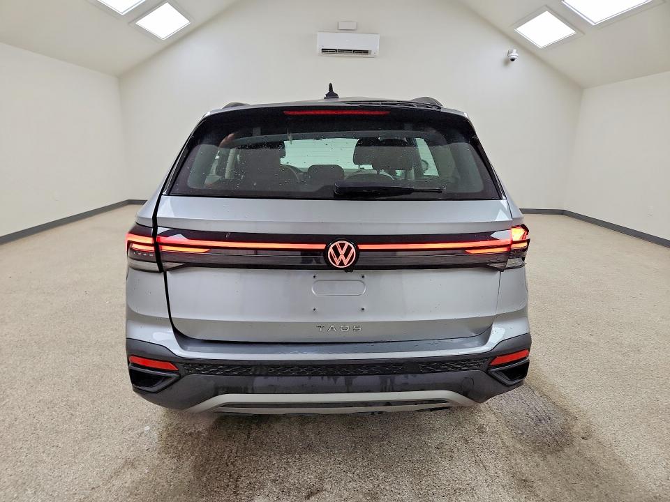 Продажа на аукционе авто 2025 Volkswagen Taos, vin: 3VV5C7B21SM031702, номер лота: 58400576