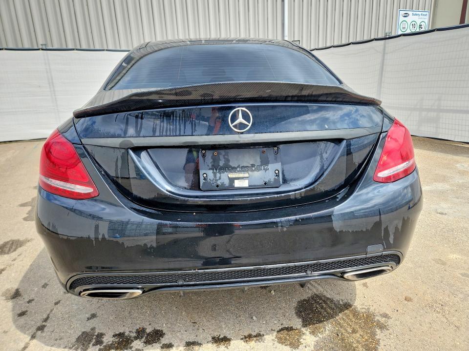 57215156 :رقم المزاد ، 55SWF4KBXGU113317 vin ، 2016 Mercedes-benz C مزاد بيع