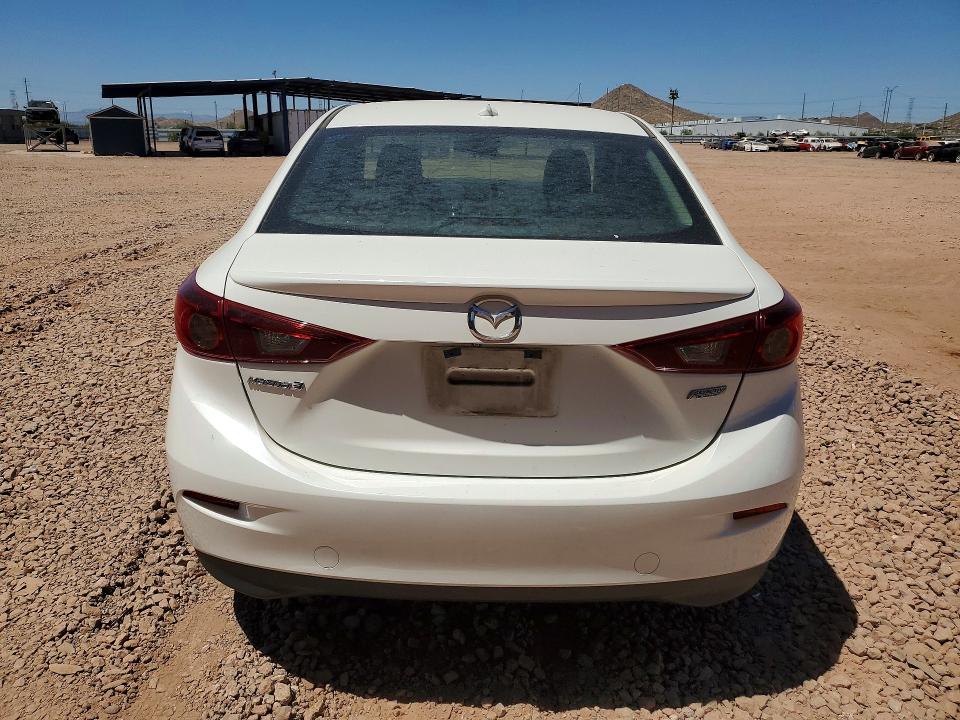 Продаж на аукціоні авто 2018 Mazda 3, vin: 3MZBN1V30JM158479, номер лоту: 58526636