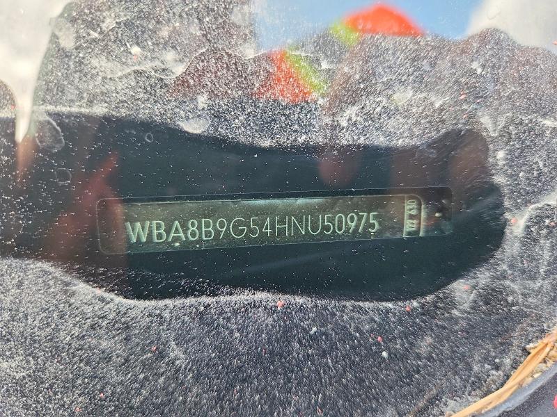55550776 :رقم المزاد ، WBA8B9G54HNU50975 vin ، 2017 Bmw 330 مزاد بيع