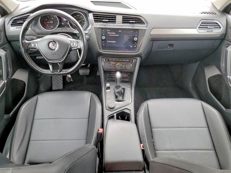 Продажа на аукционе авто 2018 Volkswagen Tiguan, vin: 3VV2B7AX7JM172694, номер лота: 58420906