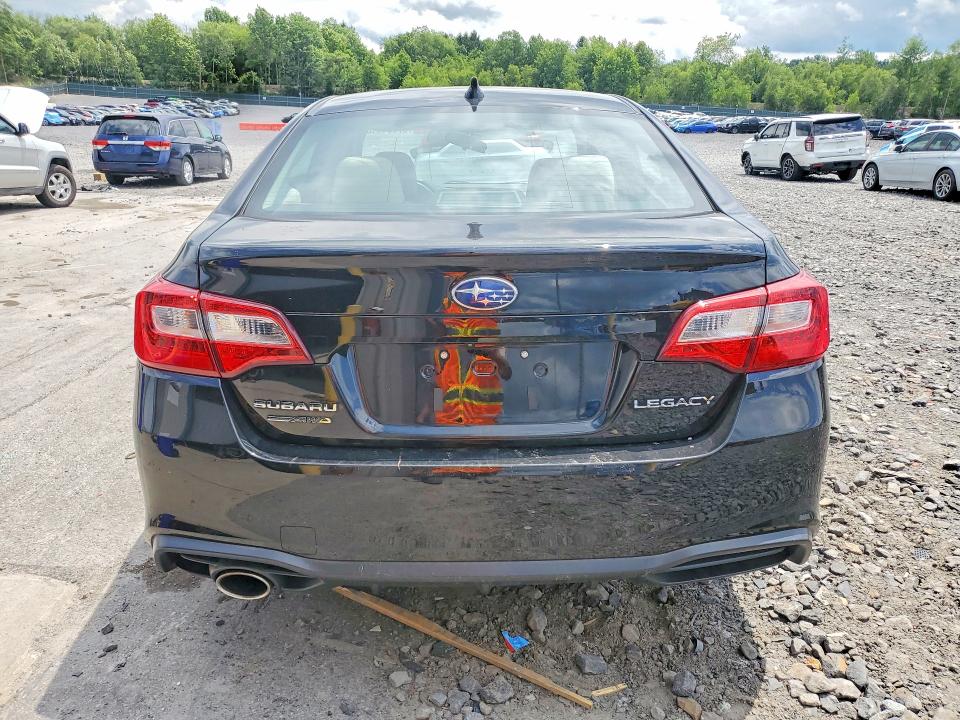 Продажа на аукционе авто 2018 Subaru Legacy, vin: 4S3BNAC68J3032890, номер лота: 57661416