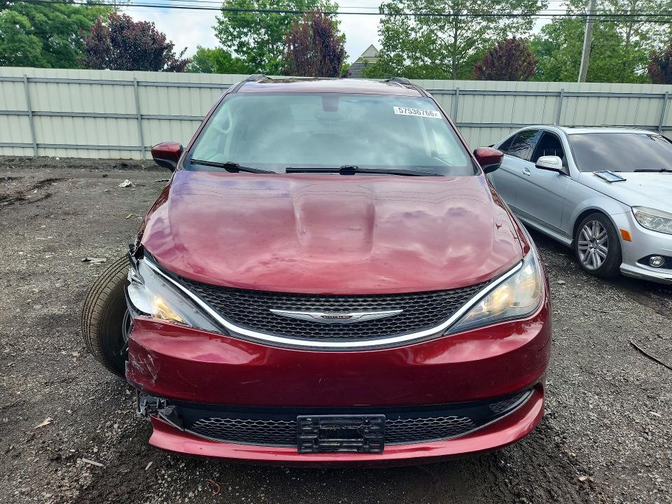 57536766 :رقم المزاد ، 2C4RC1DG6MR533865 vin ، 2021 Chrysler Voyager مزاد بيع