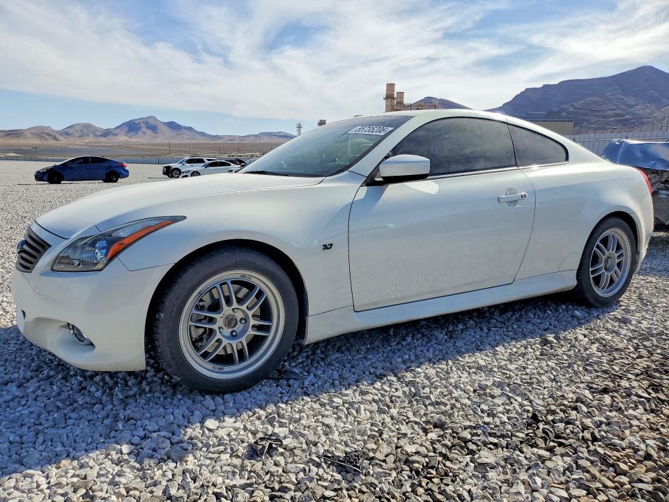 2014 Infiniti Q60 Coupe მანქანა იყიდება აუქციონზე, vin: JN1CV6EK0EM111890, აუქციონის ნომერი: 55735206